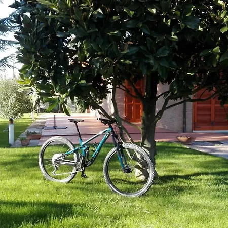 Bike Friendly Famiglia Belleggia Apartmán *